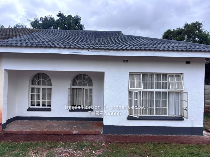 Mandara 2-Bed Garden Flat, Walled Yard & Borehole (Sole Mandate)