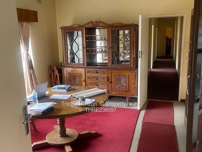 Hatfield House For Sale