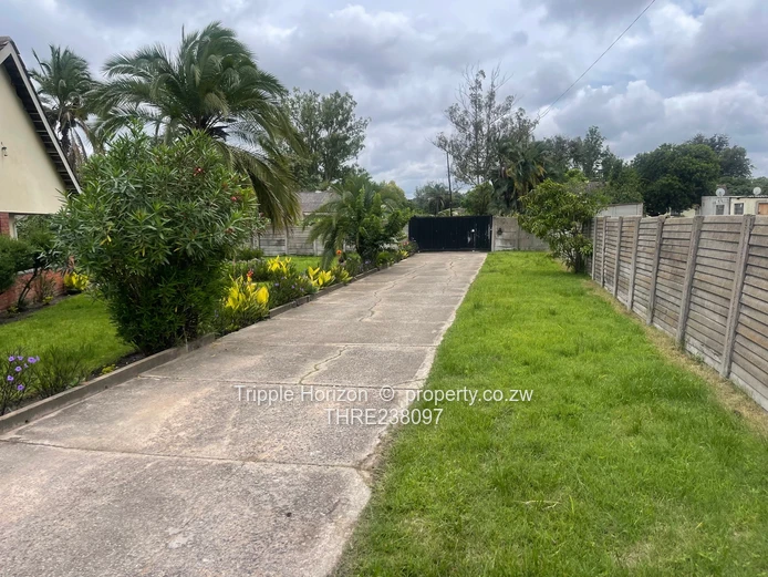 Hatfield House For Sale