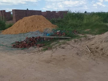 Stands & Residential Land