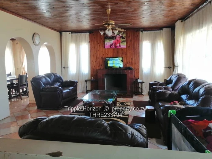 Norton: 4-Bed Home, Spacious Garden & Borehole on 2600m²