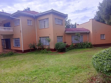 Chinhoyi double storey for sale - Reduced to Go