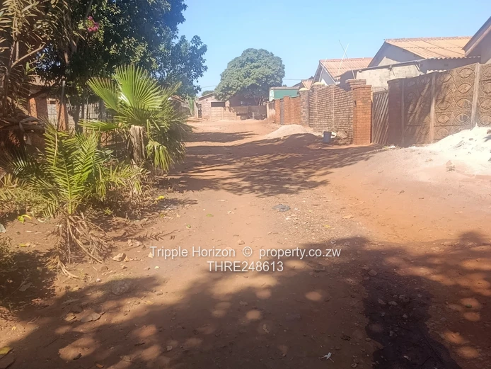 4-Bed Kuwadzana Phase 3 Home, Borehole, Gated on Quiet Dirt Lane
