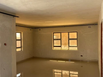 8 Bedroom House