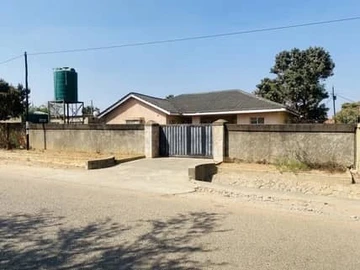 House for sale in zimre park harare 