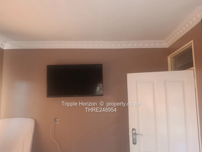 Warren Park Graceland  4BR, 3BA — Borehole, Inverter & Burglar Gates