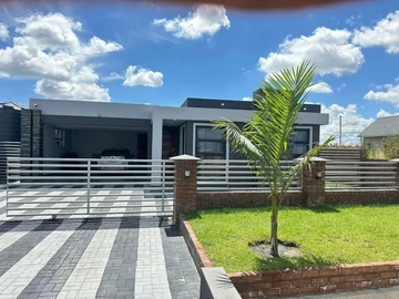 4 Bedroom Garden Flat