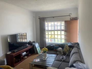 2 Bedroom Garden Flat