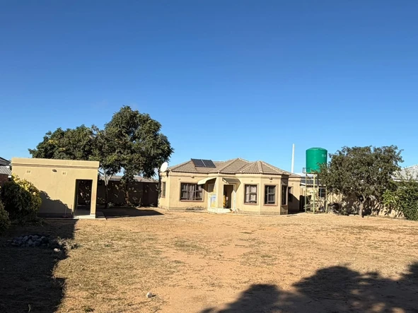 2 Bedroom House