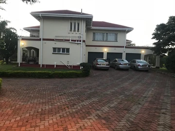 16 Bedroom House