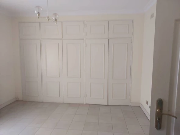 16 Bedroom House