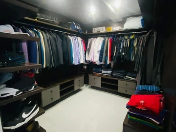 4 Bedroom Garden Flat