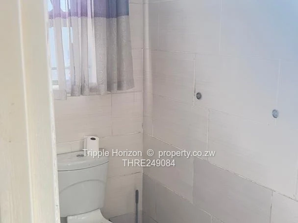 Mainway Meadows: 4-Bed spacious house for sale 
