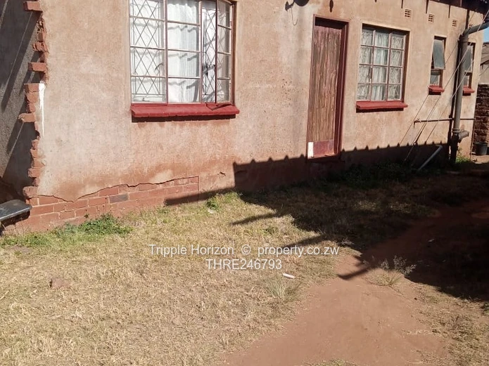 Warren Park 3-Bed House with Yard & Good ZESA with clean council cession.