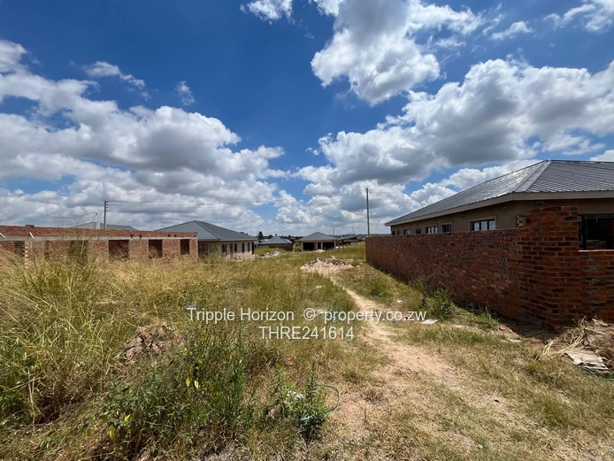 Budiriro Cabs Gated community stand for sale