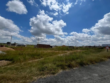 Stands & Residential Land