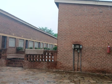 Hotel & Lodge