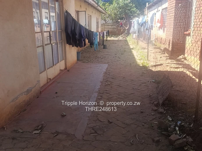 4-Bed Kuwadzana Phase 3 Home, Borehole, Gated on Quiet Dirt Lane