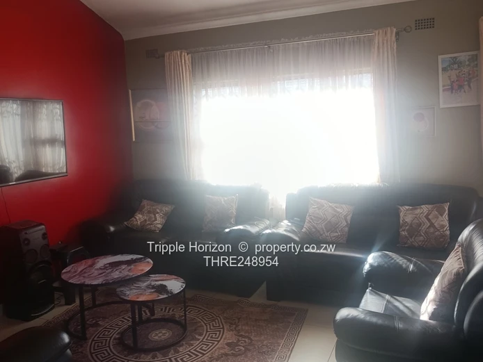 Warren Park Graceland  4BR, 3BA — Borehole, Inverter & Burglar Gates