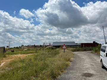 Stands & Residential Land