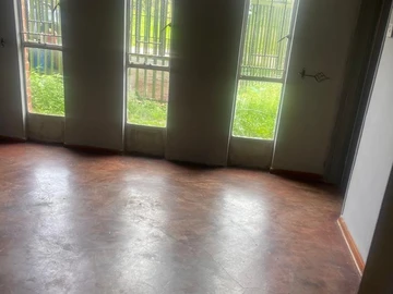 3 Bedroom Flat & Apartment