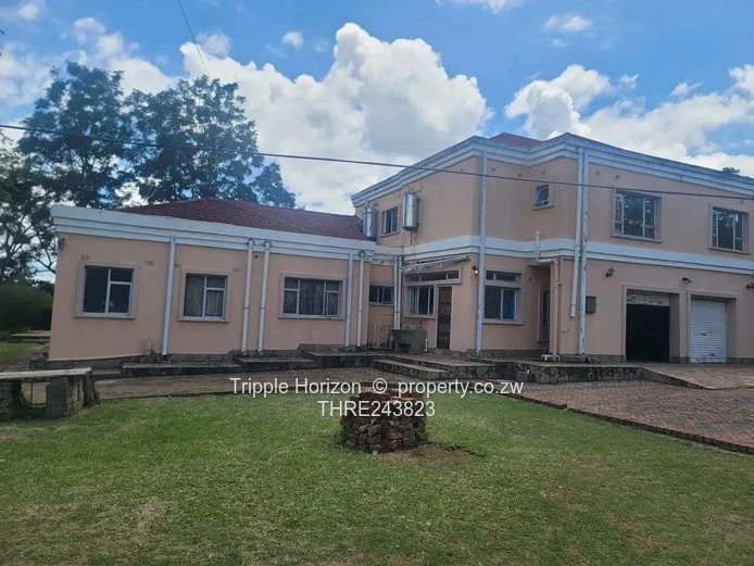 Excellent Location!!