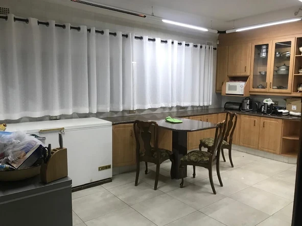 16 Bedroom House