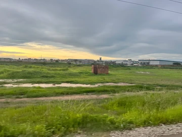 Commercial & Industrial Land